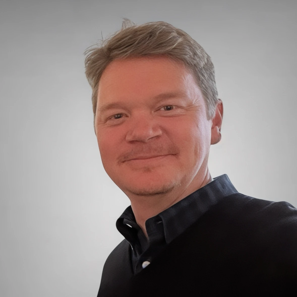 Lewis Kraft, CEO and Laboratory Director
